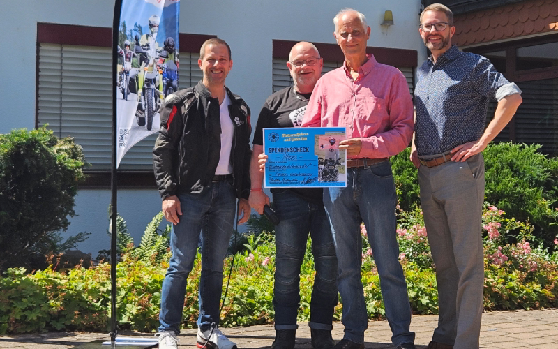 Fellows Ride Main Kinzig Kreis, Spendenübergabe an SEKOS Gelnhausen
